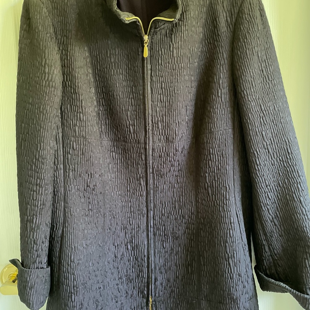 Lite weight zipper front jacket